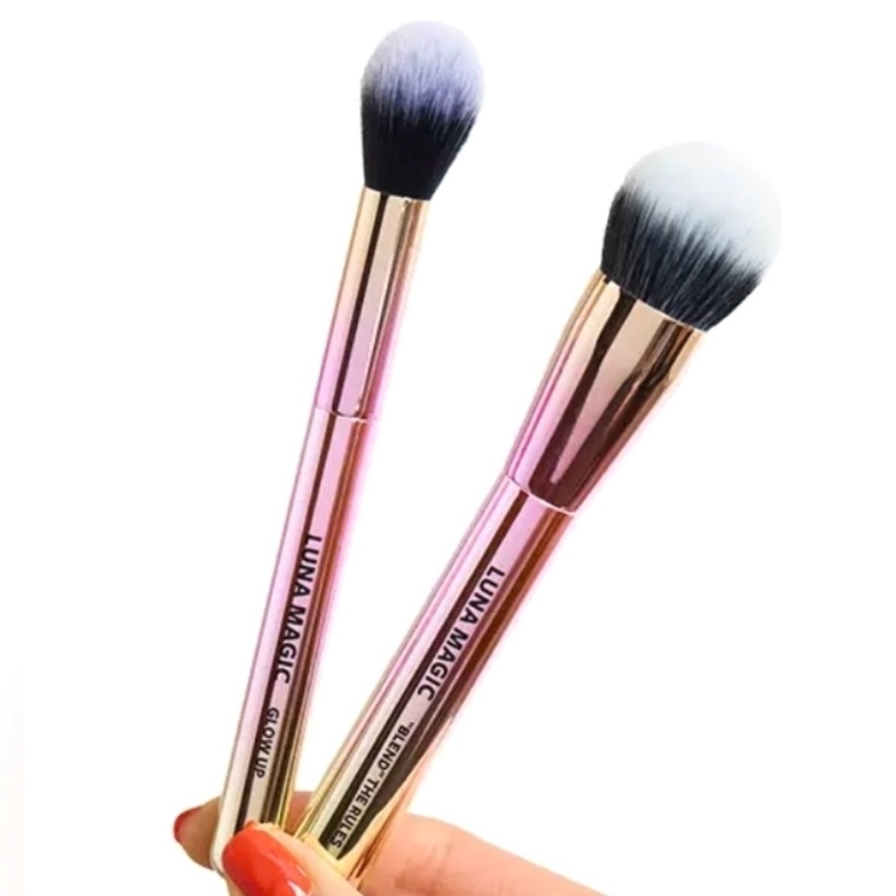 NEW Luna Magic 2 Pc Makeup Brush Set NIP
